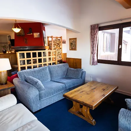 L'aigle Hotel 2*