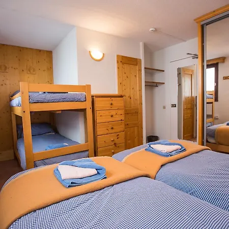 L'aigle Hotel 2*