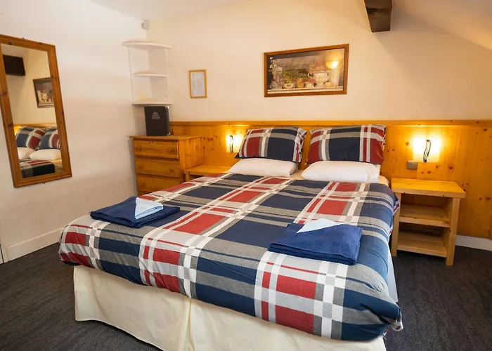 L'aigle Hotel 2*